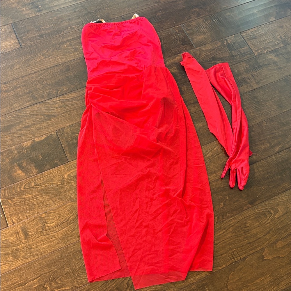 Elegant Red Strapless dance costume with Gloves